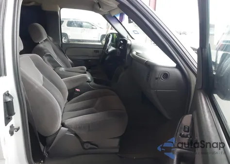 2003 GMC Sierra 1500 Sle z USA, uszkodzony, nr VIN 2GTEC19T131311574